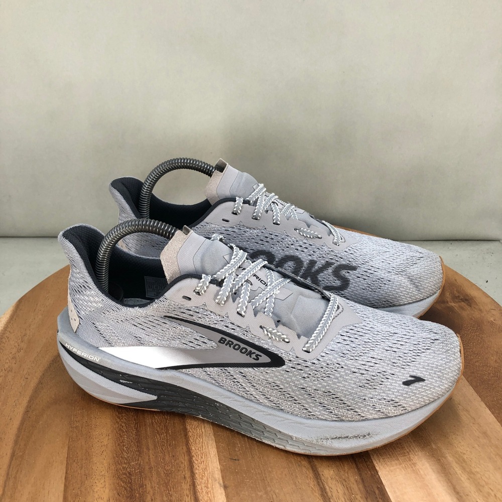 Brooks Women's Grey Running Shoes - Lightweight Performance